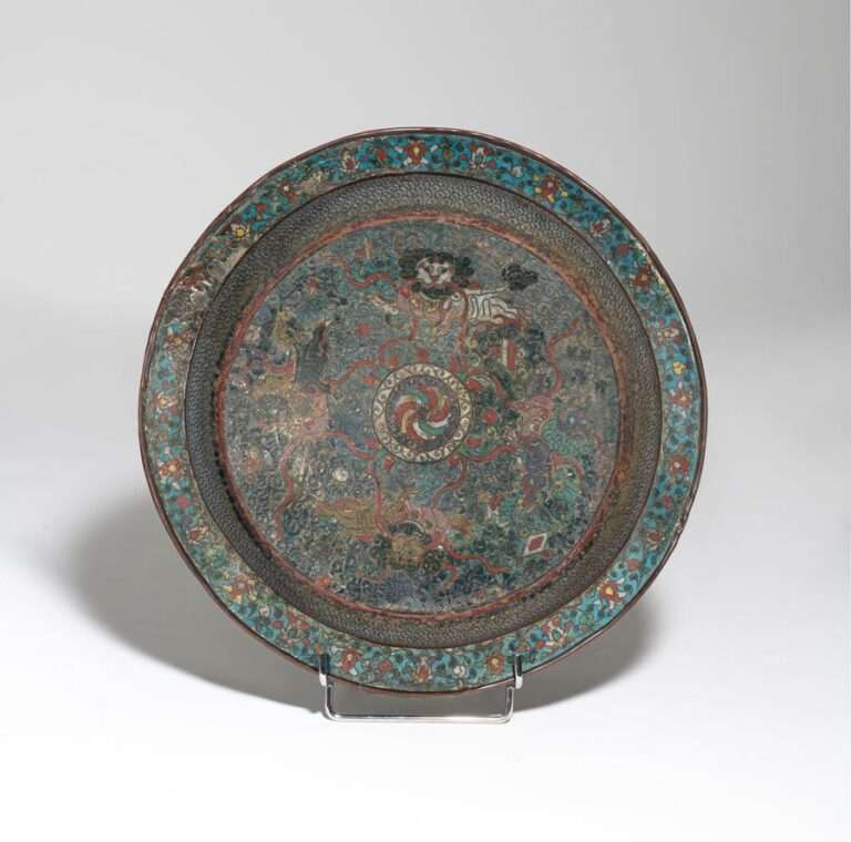 Plat cloisonné Ming