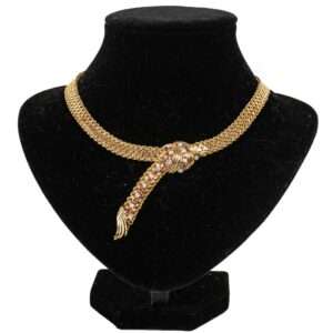 Collier or