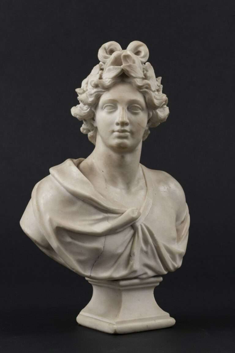 Buste d'Apollon en marbre - Vénétie, fin du XVIIe début du XVIIIe siècle