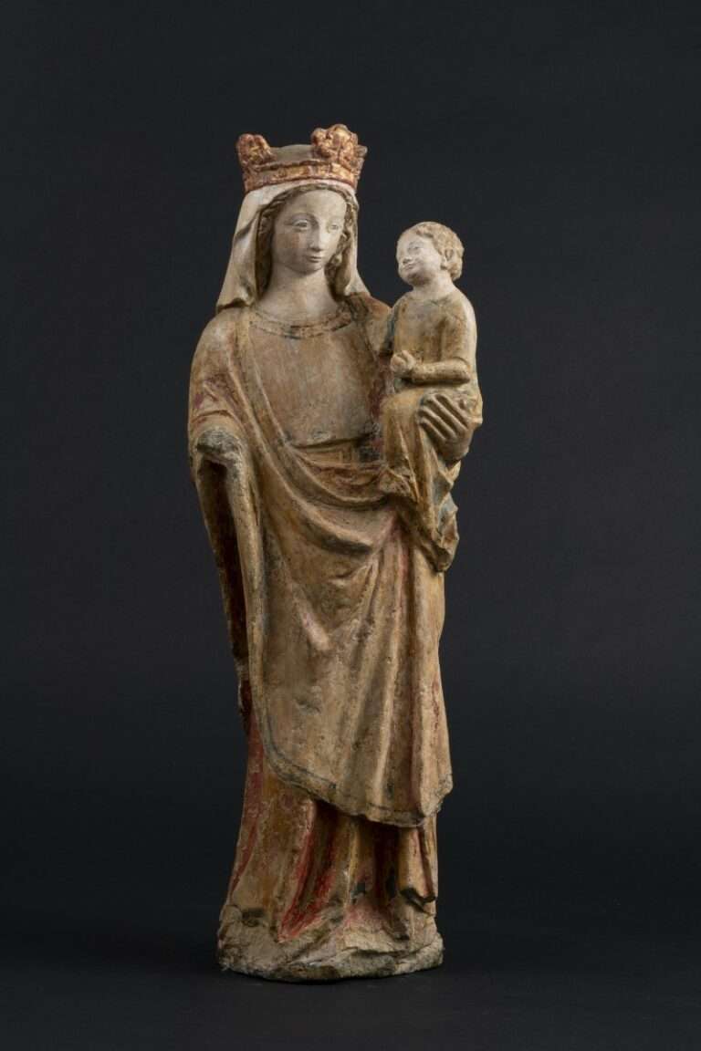 Vierge à l'Enfant en pierre calcaire polychrome, Bassin Parisien XIVe siècle