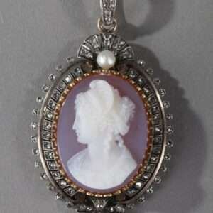Camée agate, or et diamants XIXe siècle