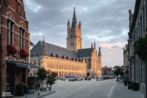 Estimation gratuite en ligne, expertise à domicile et achat direct de meubles anciens, tableaux, bijoux et objets d’art.