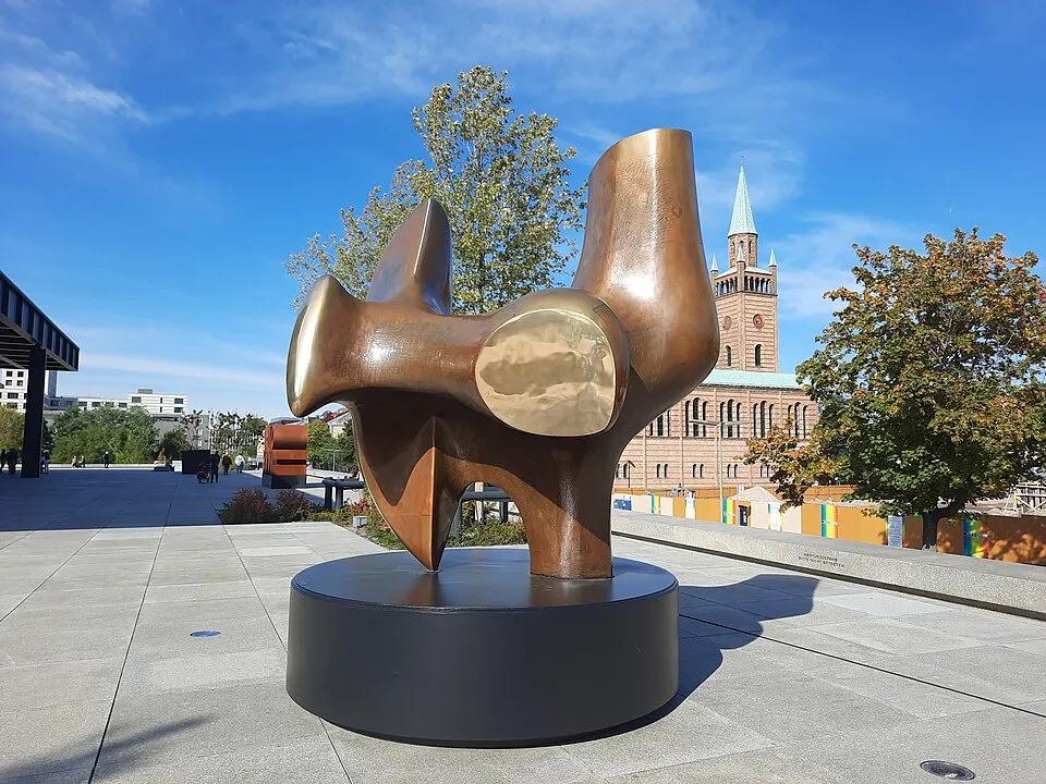 Henry Moore
