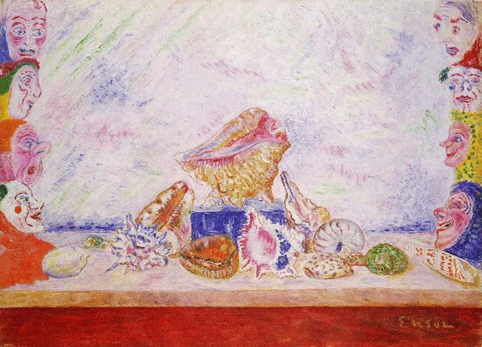 Nature morte de James Ensor avec coquillages colorés et visages masqués autour de la composition